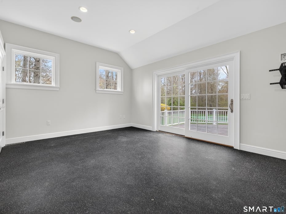 11 Westwood Drive Photo 14
