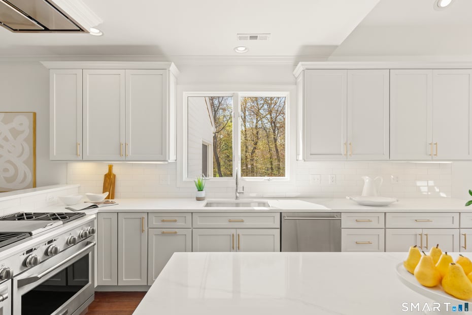 276 Flintlock Road Photo 15