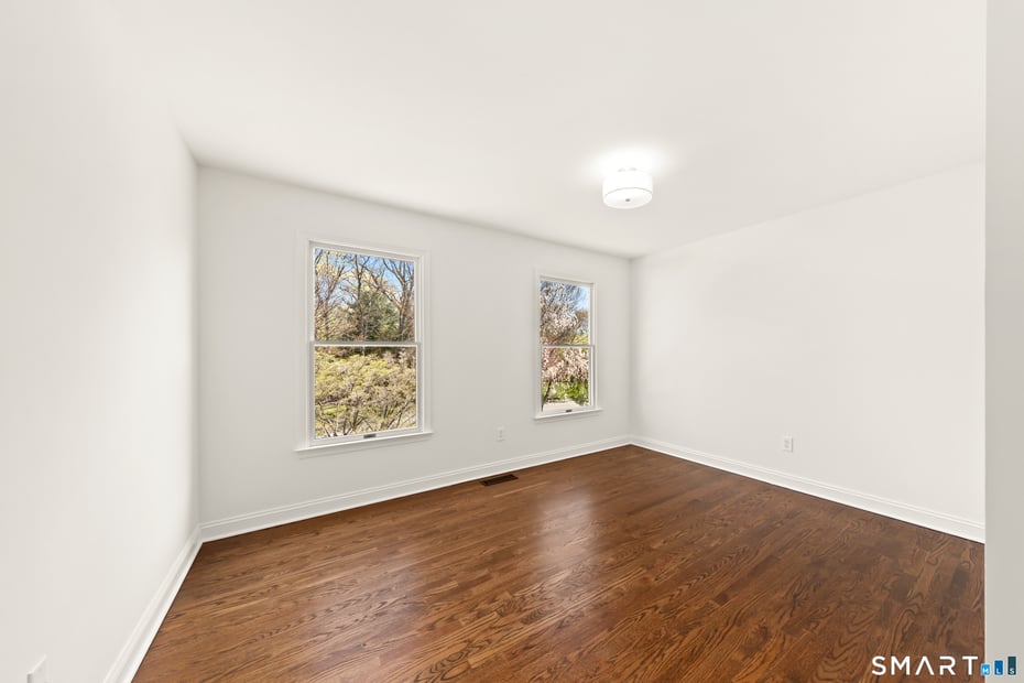 276 Flintlock Road Photo 29