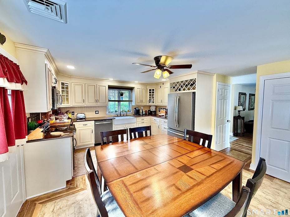 346 Westside Road Photo 15