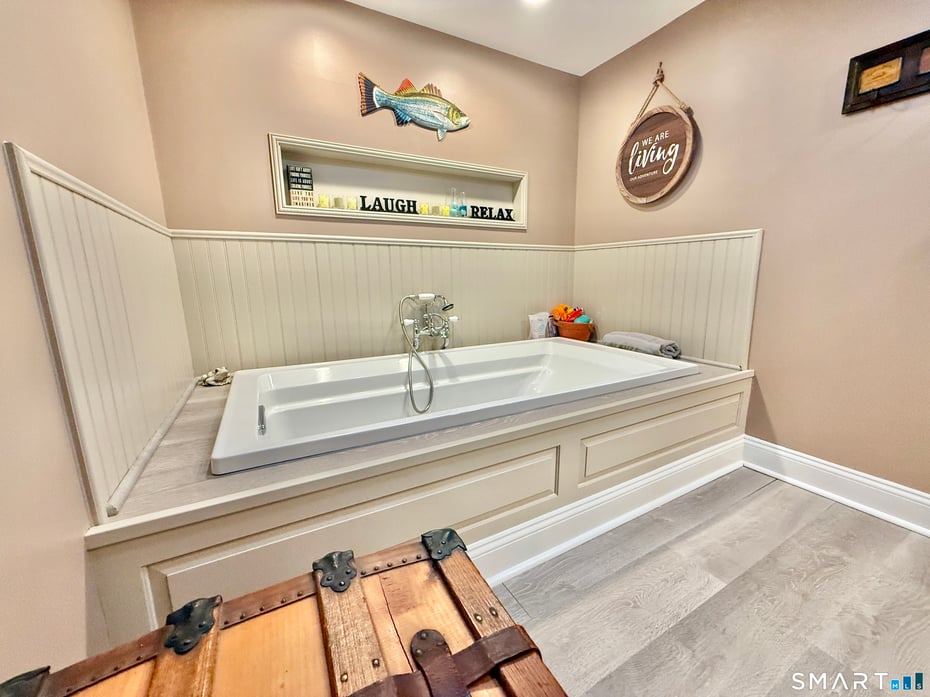 346 Westside Road Photo 31