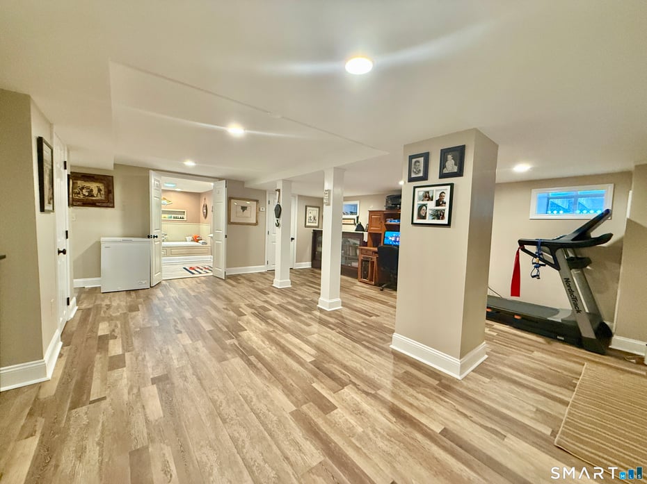 346 Westside Road Photo 32