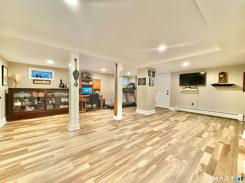 346 Westside Road Photo 33