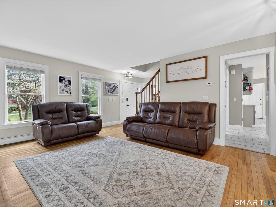 34 Valley Drive Photo 5
