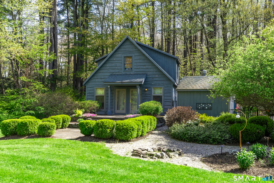 8 Morgan Road Photo 31