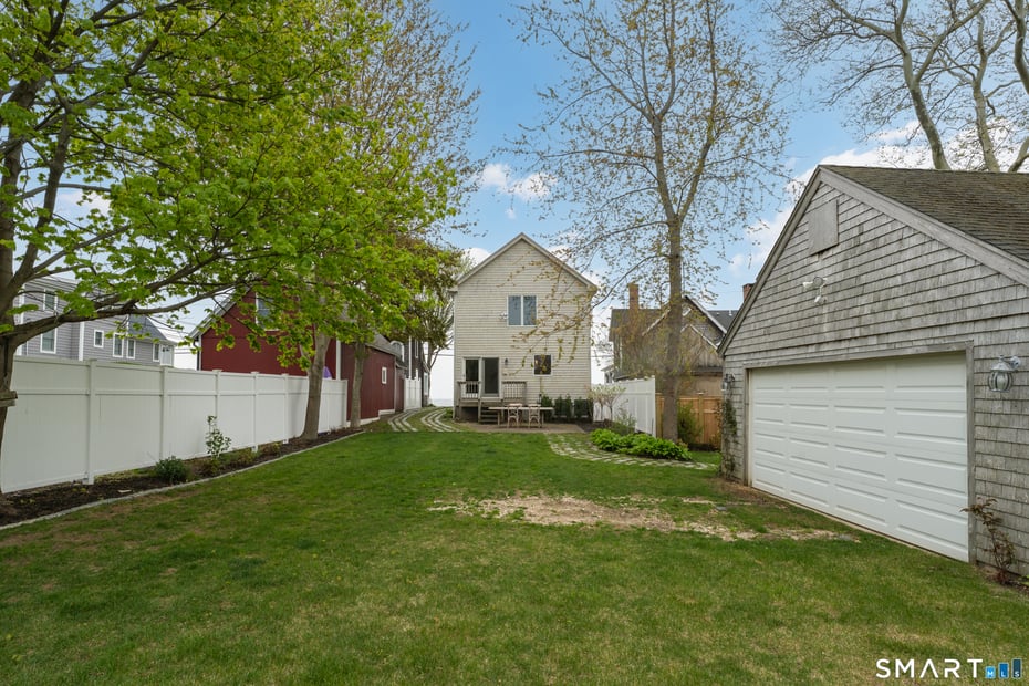 273 Seaside Avenue Photo 36