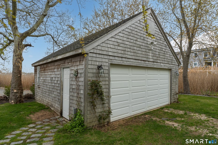 273 Seaside Avenue Photo 37