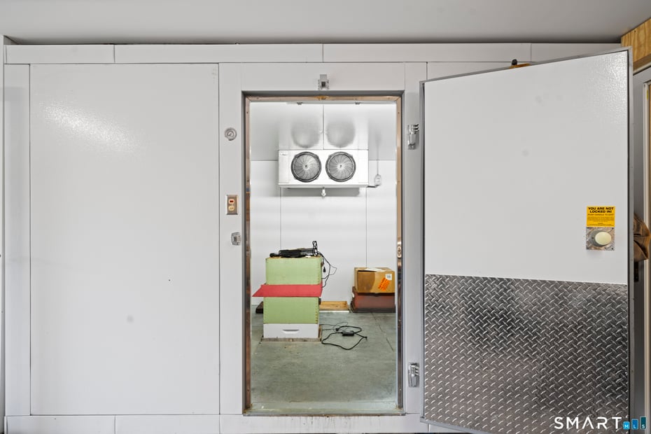 80 Holmes Road Photo 15