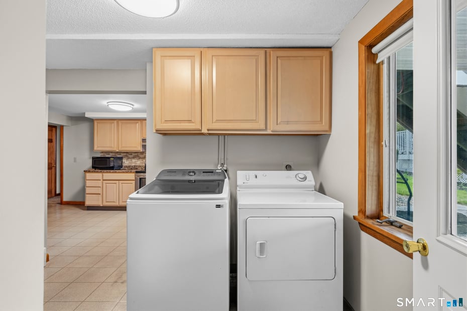 6 Tyler Drive Photo 32
