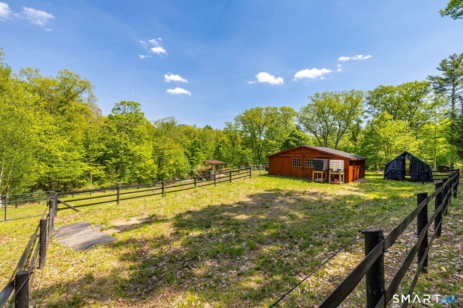 250 Center Hill Road Photo 34