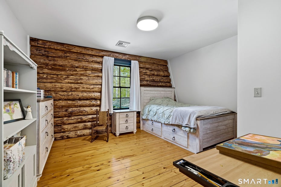 61 Mystic Road Photo 7