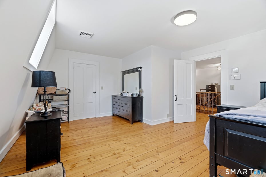 61 Mystic Road Photo 9