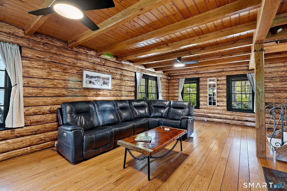 61 Mystic Road Photo 15