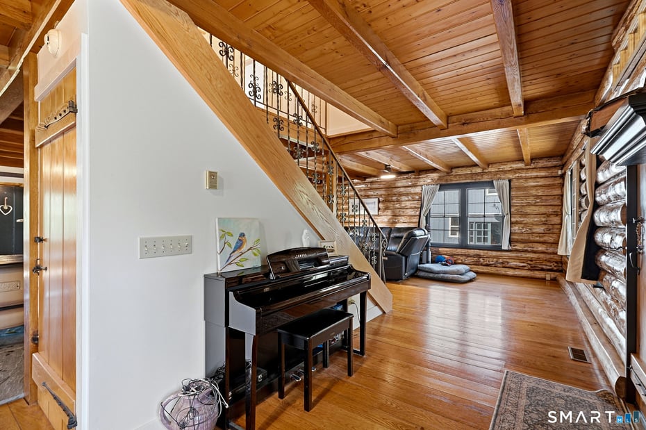 61 Mystic Road Photo 22
