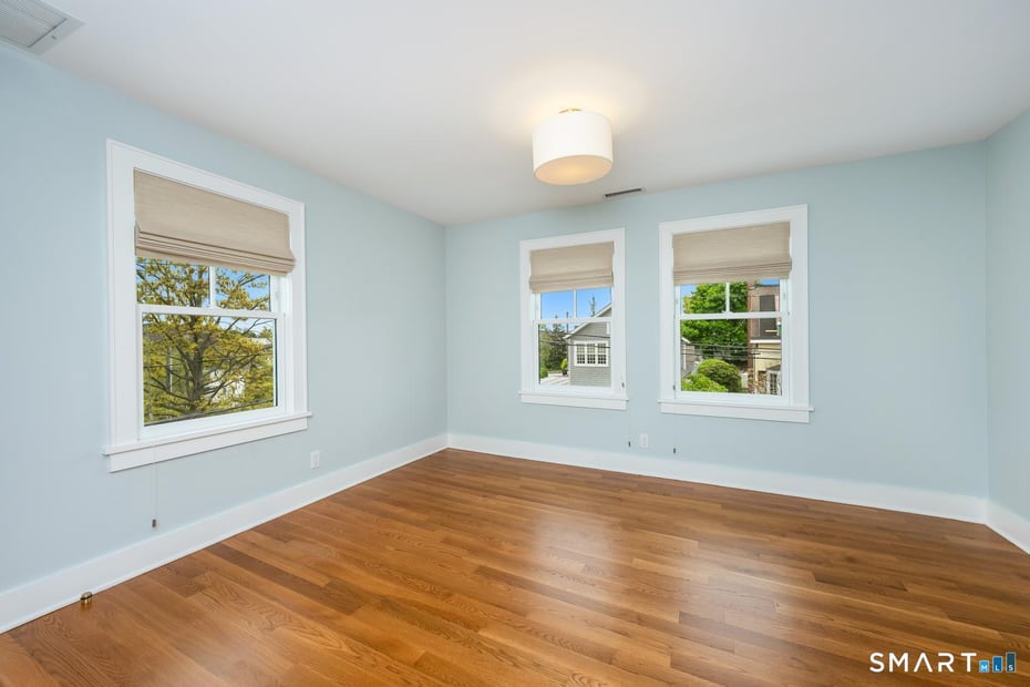 35 Yarmouth Road Photo 23