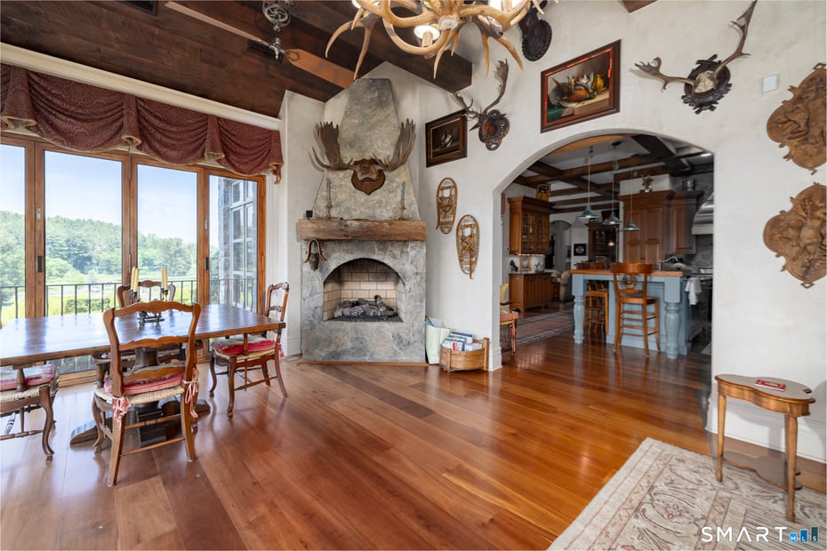 7 Equestrian Ridge Road Photo 18