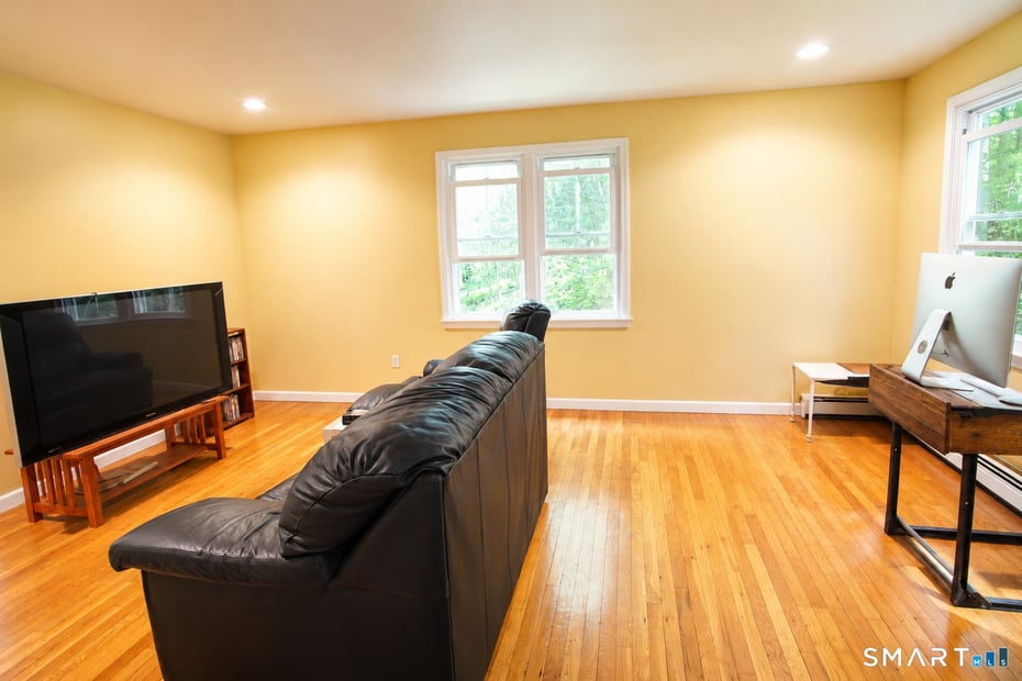 26 Mountain Laurel Lane Photo 2