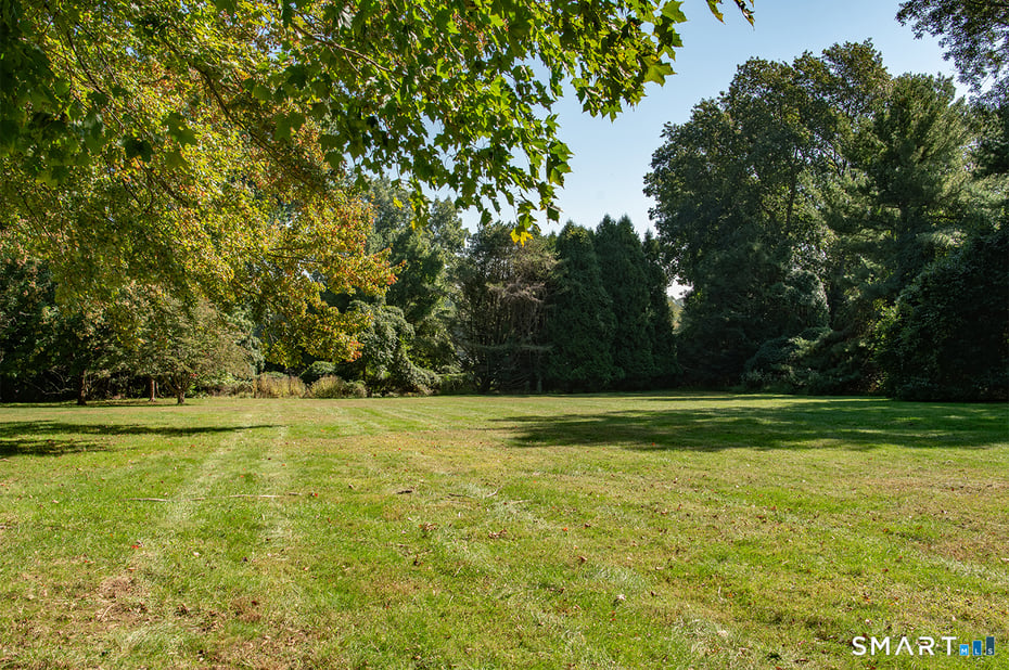 775 Sasco Hill Road Photo 29