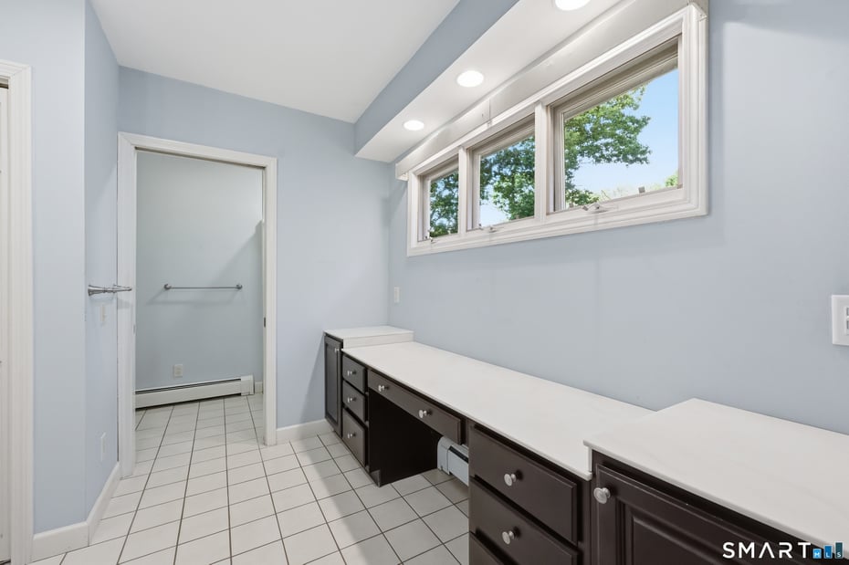 66 Catlin Road Photo 32