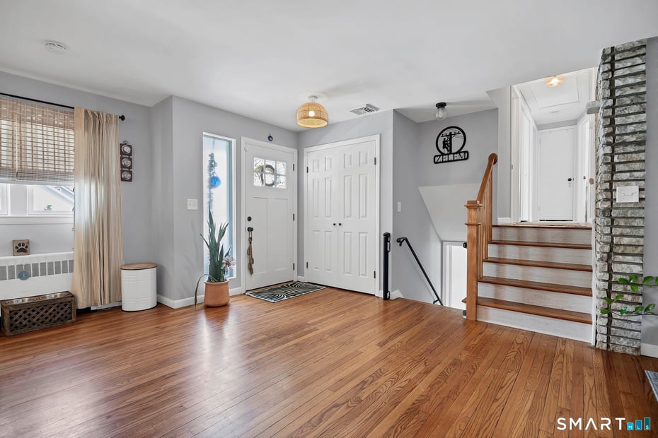 240 Third Avenue Photo 11