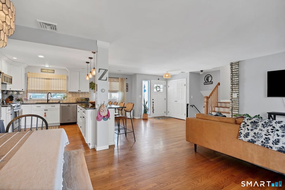 240 Third Avenue Photo 13