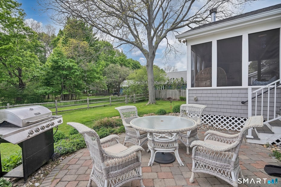 240 Third Avenue Photo 30
