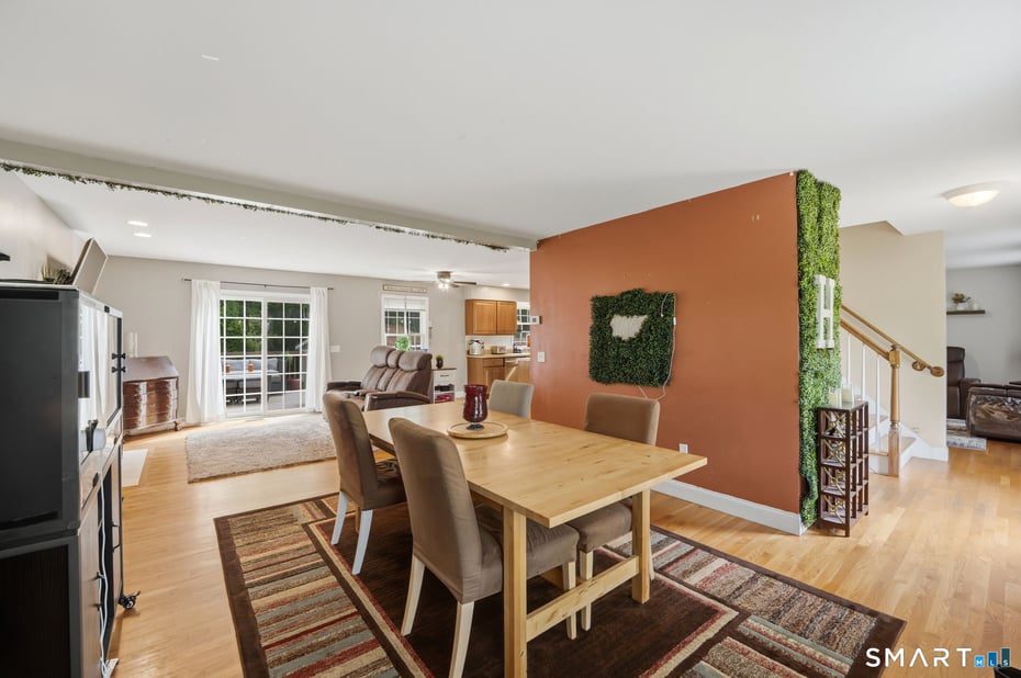 624 Hartford Road Photo 28