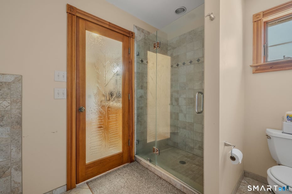 50 Emerald Glen Lane Photo 22