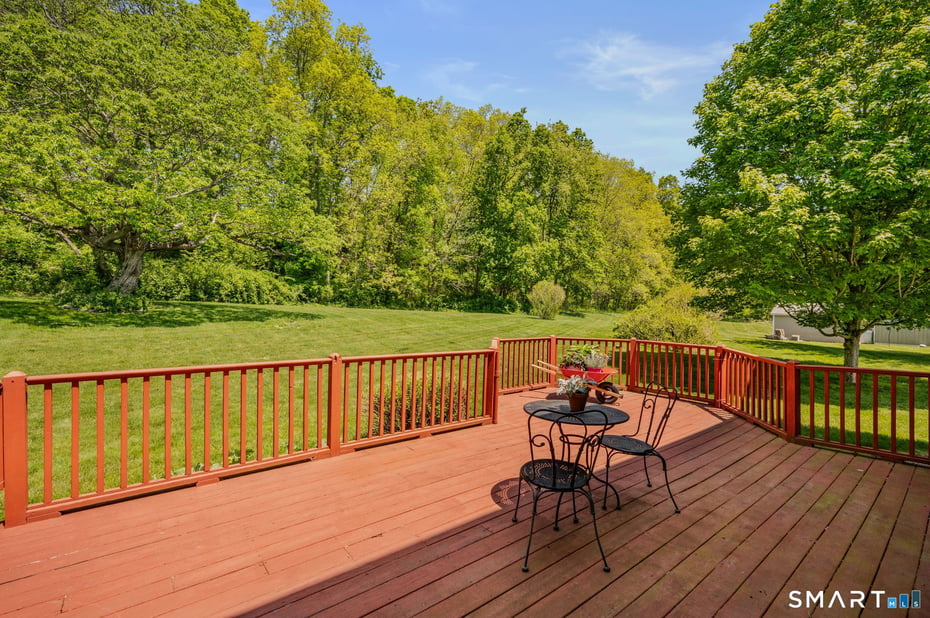 50 Emerald Glen Lane Photo 32