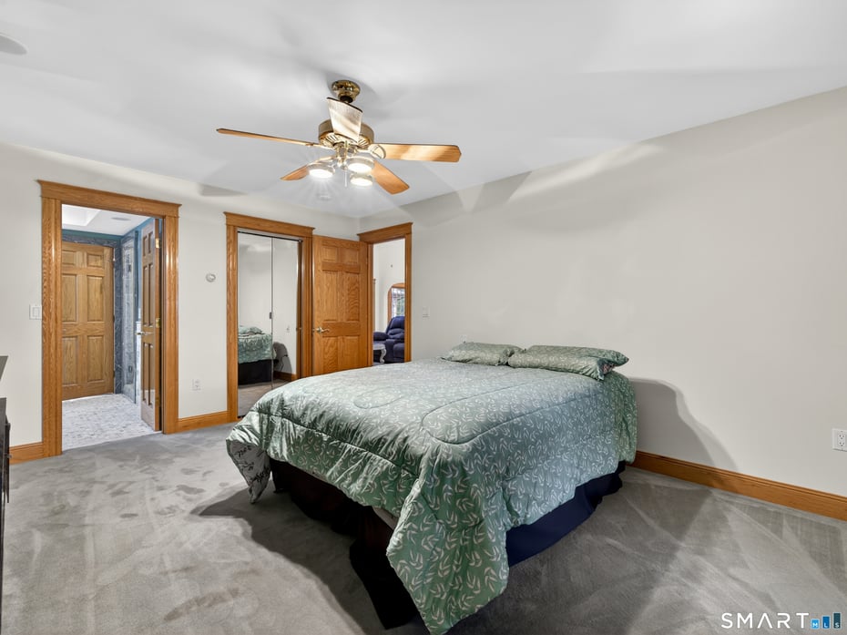 231 Kenwood Photo 22