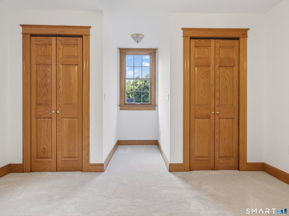 231 Kenwood Photo 25