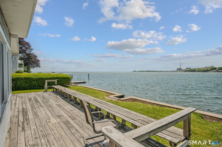 210 Shore Road Photo 5