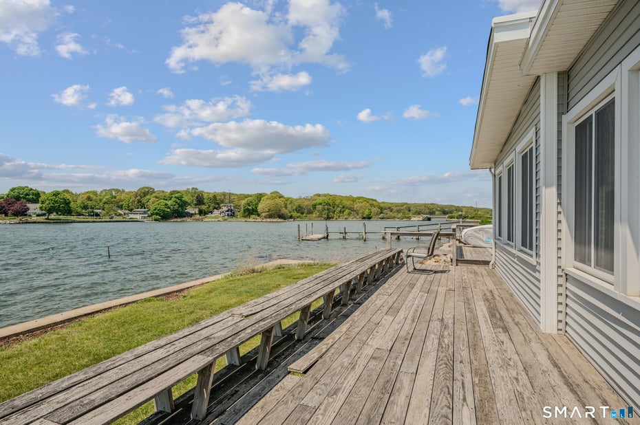 210 Shore Road Photo 6