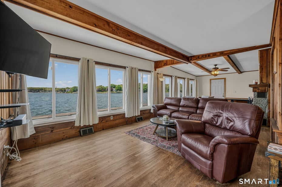 210 Shore Road Photo 16