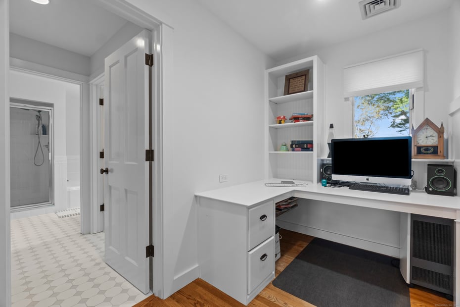 39 Gled Hill Street Photo 21