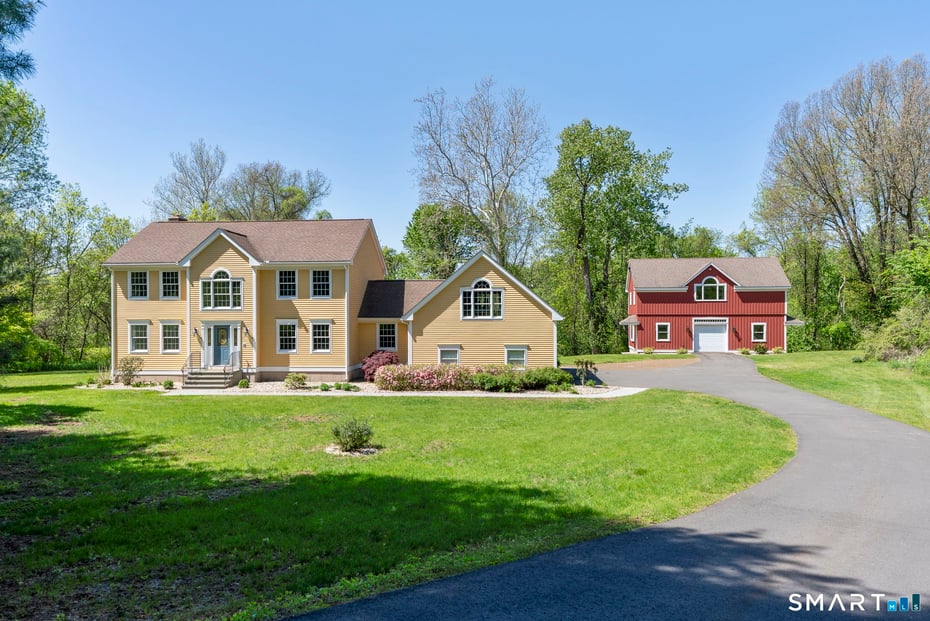 555 Waterville Road Photo 1