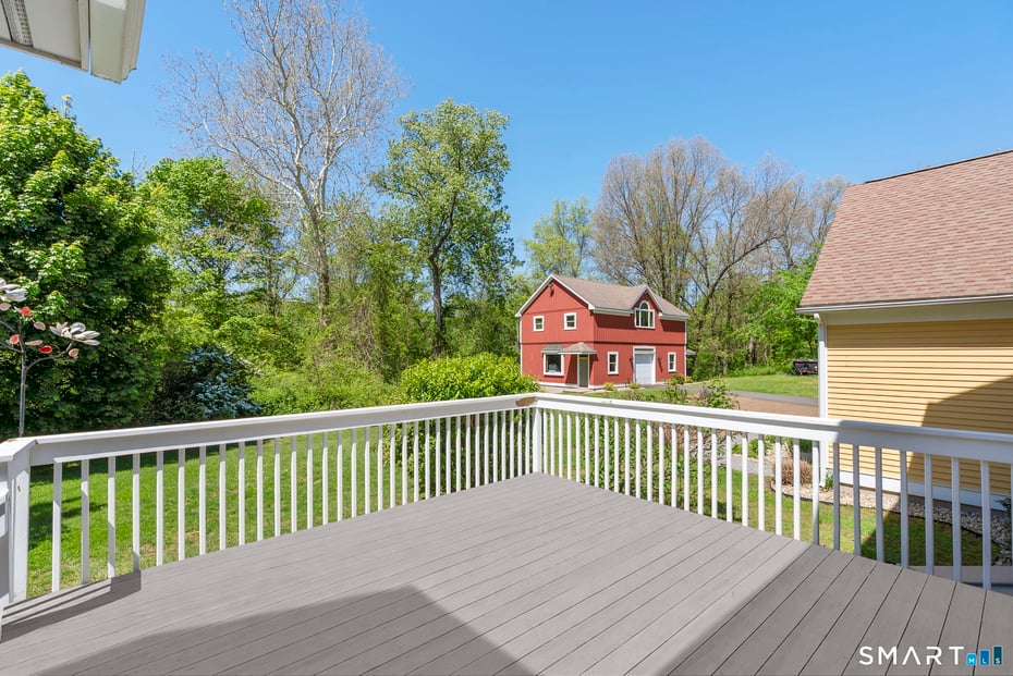 555 Waterville Road Photo 6