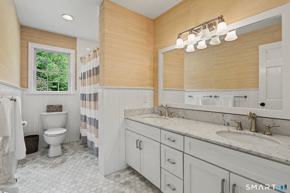 161 Sherwood Drive Photo 25