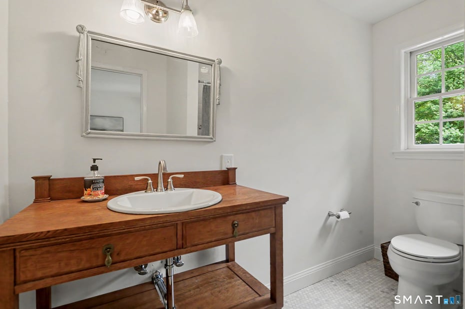 161 Sherwood Drive Photo 29