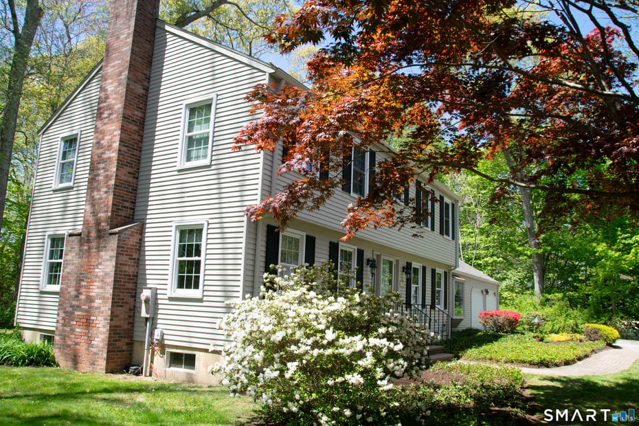 39 Churchill Lane Photo 6