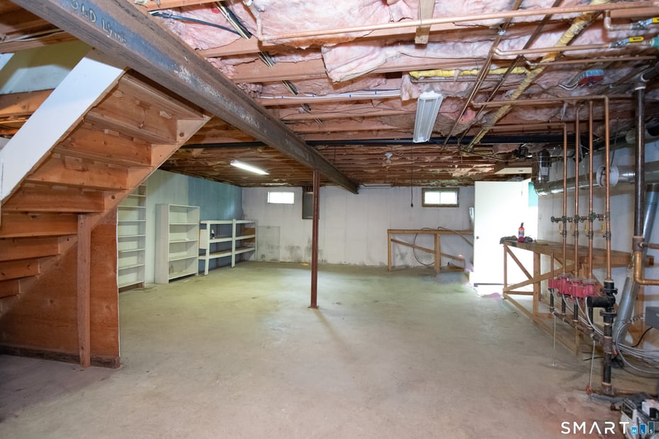 39 Churchill Lane Photo 14