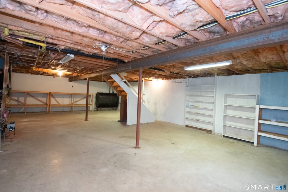 39 Churchill Lane Photo 15