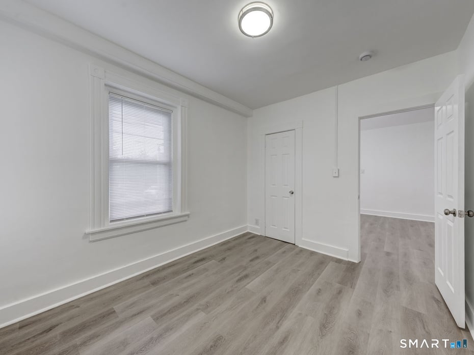 59 Daly Avenue  #1W Photo 8