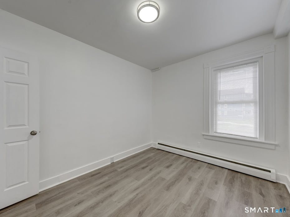 59 Daly Avenue  #1W Photo 9
