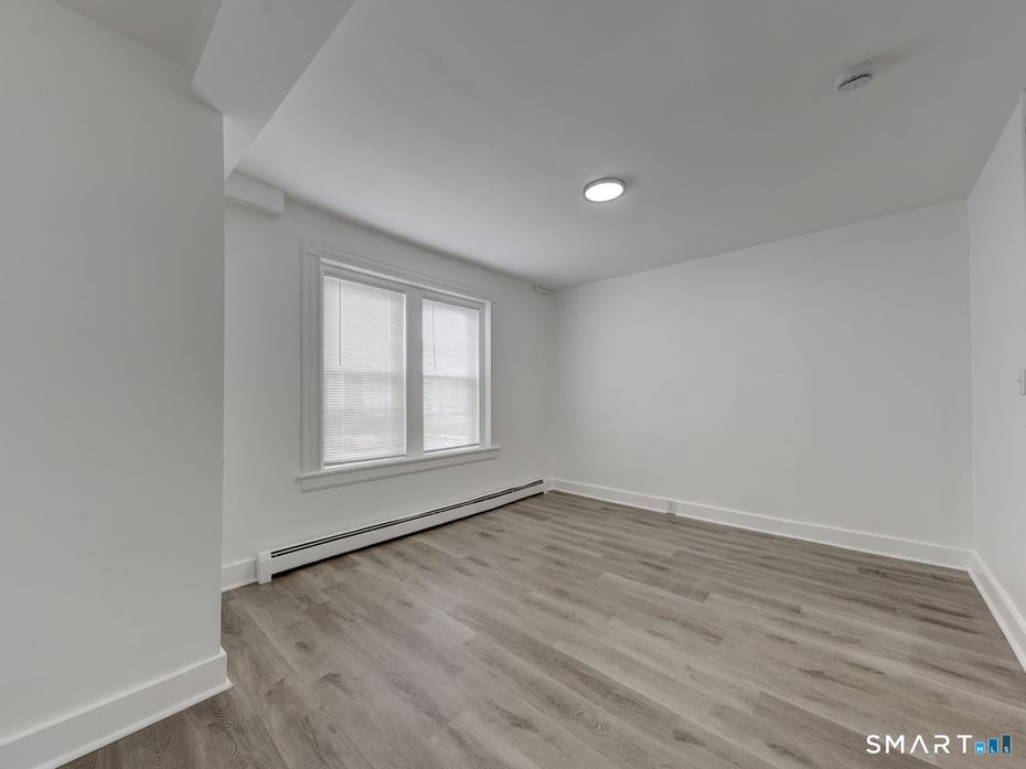59 Daly Avenue  #1W Photo 11