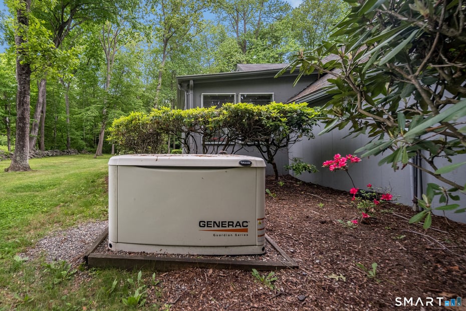 55 Island Avenue Photo 34
