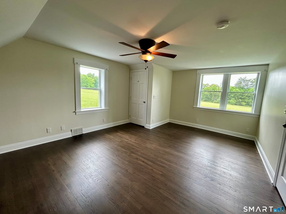 257 Wallens Hill Road Photo 25
