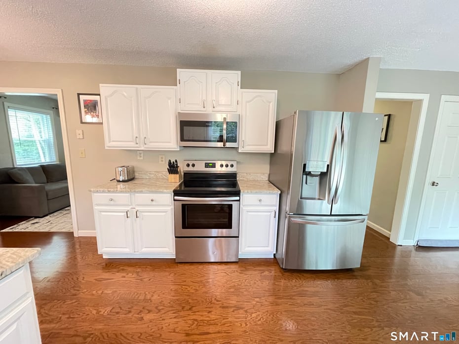 129 Sullivan Road Photo 12