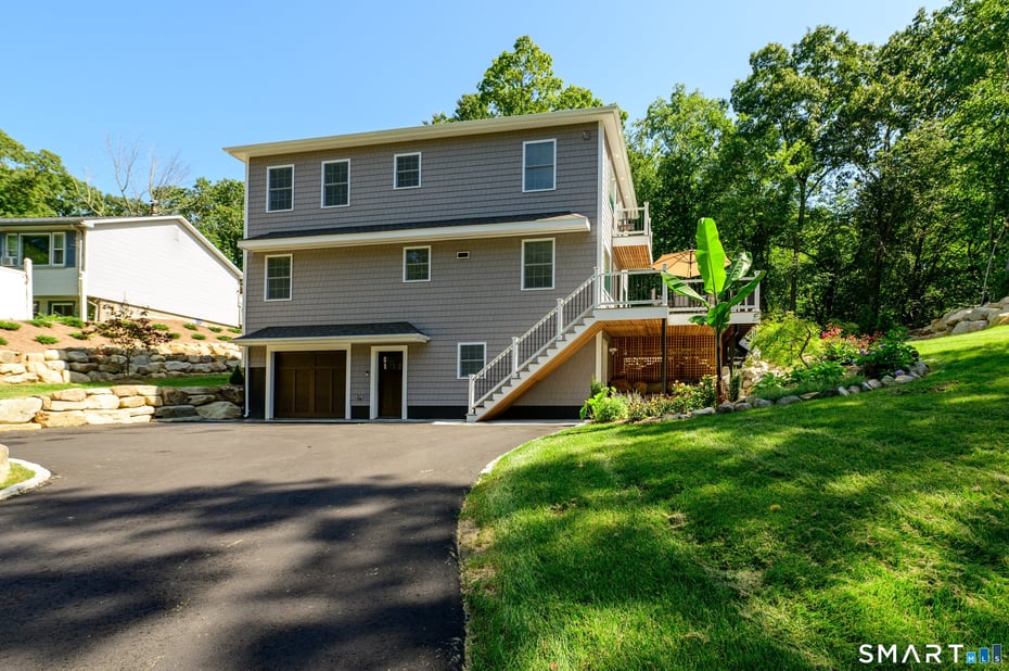 117 Lake Drive Photo 4
