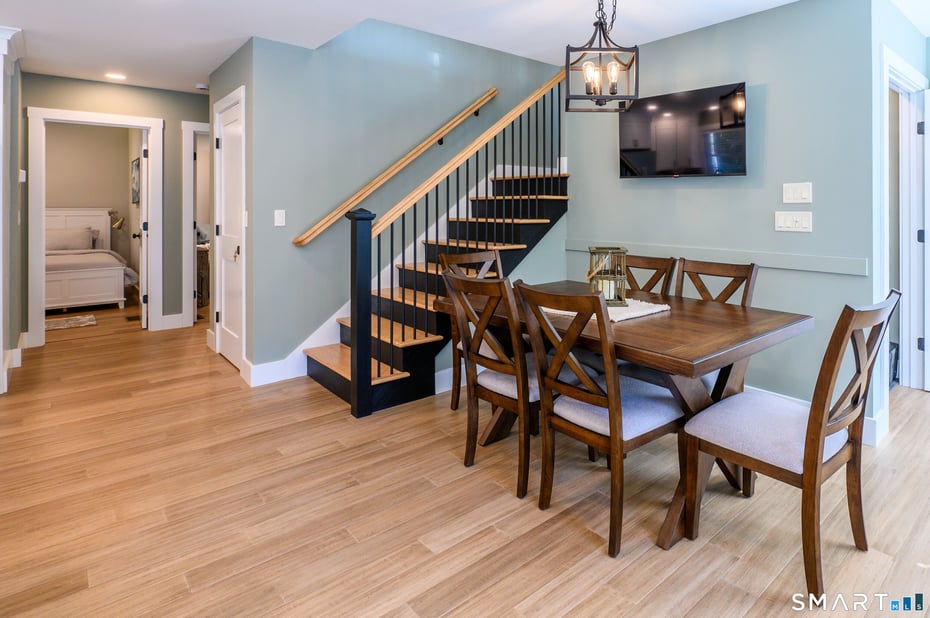 117 Lake Drive Photo 8